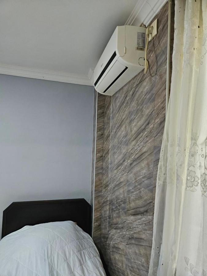 Guest House 2 Floor Batumi Bagian luar foto