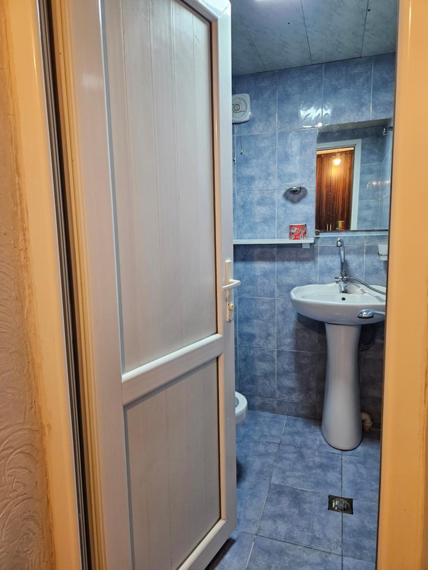 Guest House 2 Floor Batumi Bagian luar foto