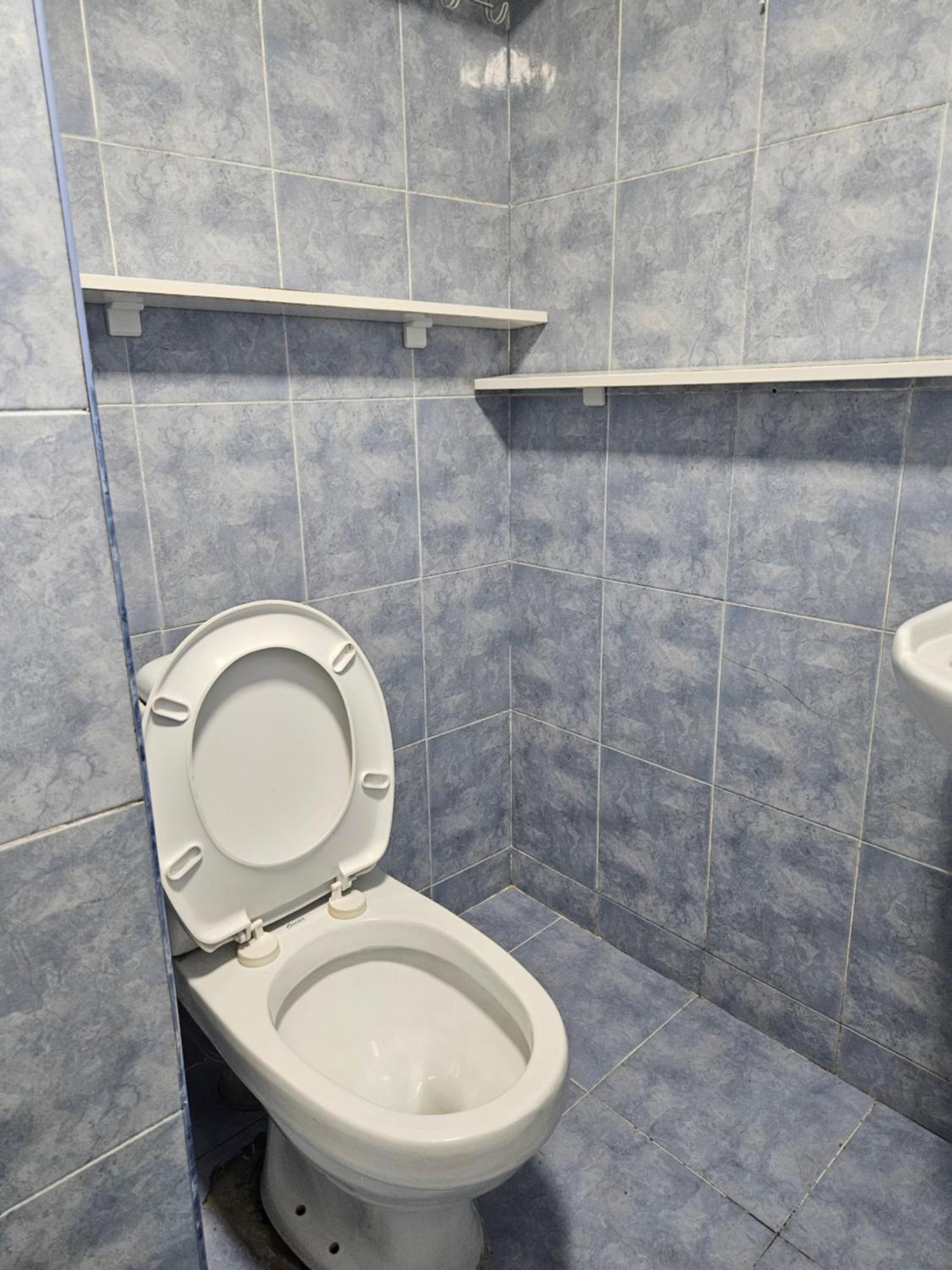 Guest House 2 Floor Batumi Bagian luar foto