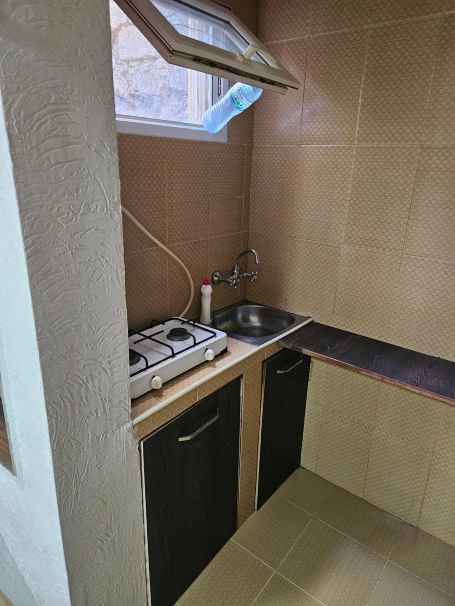 Guest House 2 Floor Batumi Bagian luar foto
